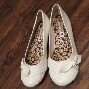White Ballet Flat